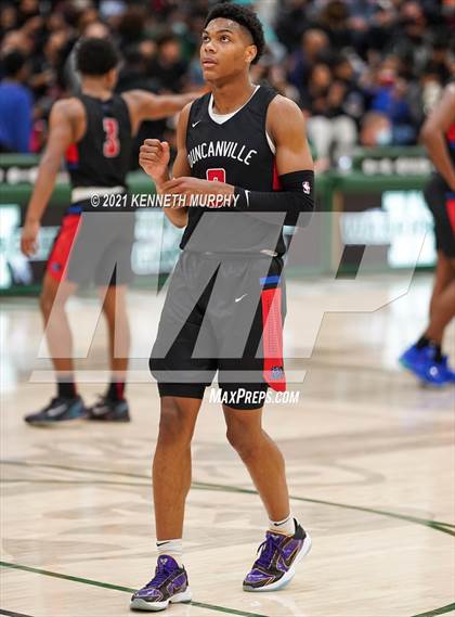 Thumbnail 1 in Waxahachie vs Duncanville (UIL 6A Regional Finals) photogallery.