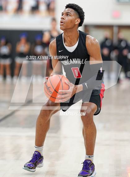 Thumbnail 2 in Waxahachie vs Duncanville (UIL 6A Regional Finals) photogallery.