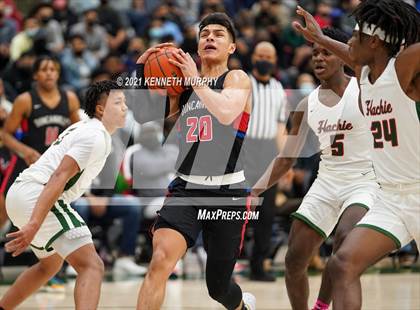 Thumbnail 1 in Waxahachie vs Duncanville (UIL 6A Regional Finals) photogallery.