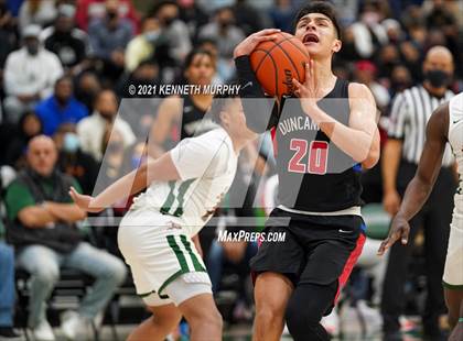 Thumbnail 2 in Waxahachie vs Duncanville (UIL 6A Regional Finals) photogallery.