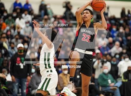 Thumbnail 2 in Waxahachie vs Duncanville (UIL 6A Regional Finals) photogallery.