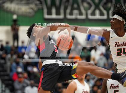 Thumbnail 1 in Waxahachie vs Duncanville (UIL 6A Regional Finals) photogallery.