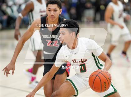 Thumbnail 2 in Waxahachie vs Duncanville (UIL 6A Regional Finals) photogallery.