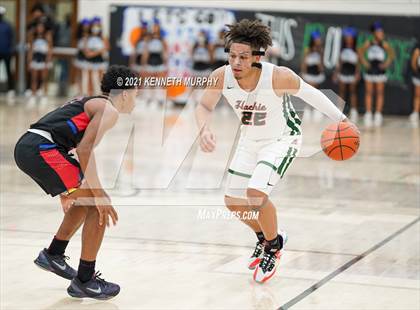 Thumbnail 2 in Waxahachie vs Duncanville (UIL 6A Regional Finals) photogallery.