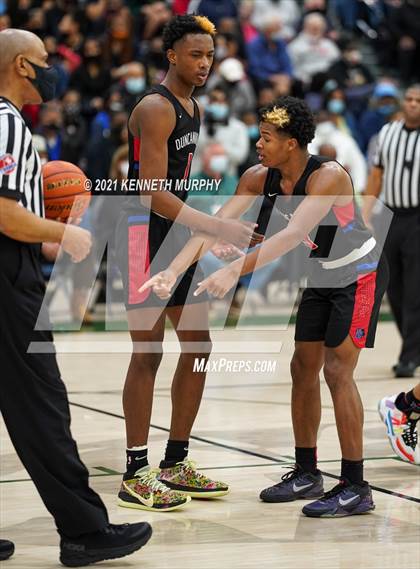 Thumbnail 1 in Waxahachie vs Duncanville (UIL 6A Regional Finals) photogallery.