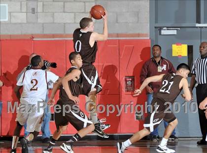 Thumbnail 2 in Alemany vs. Crespi (CIF SS D4A Final) photogallery.