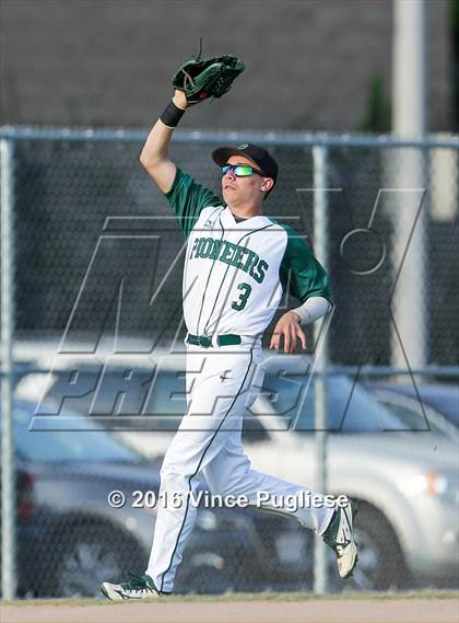 Thumbnail 2 in Flintridge Prep @ Providence (CIF SS Playoffs) photogallery.