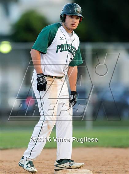 Thumbnail 1 in Flintridge Prep @ Providence (CIF SS Playoffs) photogallery.
