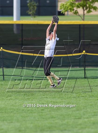 Thumbnail 3 in Broken Arrow vs Rock Canyon (Erie Festival of Champions) photogallery.