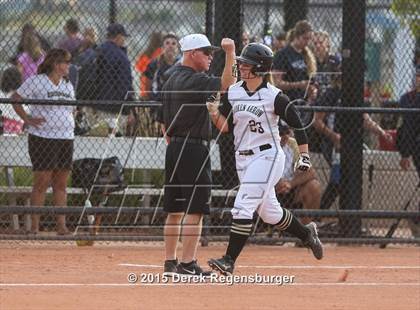 Thumbnail 3 in Broken Arrow vs Rock Canyon (Erie Festival of Champions) photogallery.