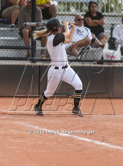 Thumbnail 3 in Broken Arrow vs Rock Canyon (Erie Festival of Champions) photogallery.
