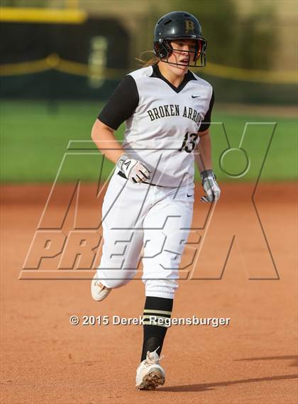 Thumbnail 3 in Broken Arrow vs Rock Canyon (Erie Festival of Champions) photogallery.