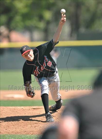 Thumbnail 1 in Murrieta Valley vs. Hart (OC Nissan Select Invitational) photogallery.