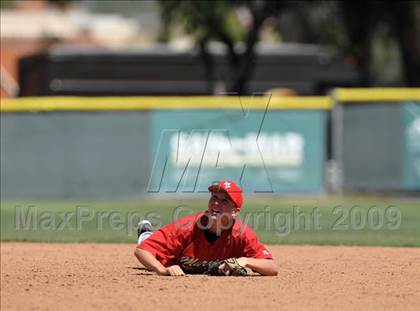 Thumbnail 2 in Murrieta Valley vs. Hart (OC Nissan Select Invitational) photogallery.