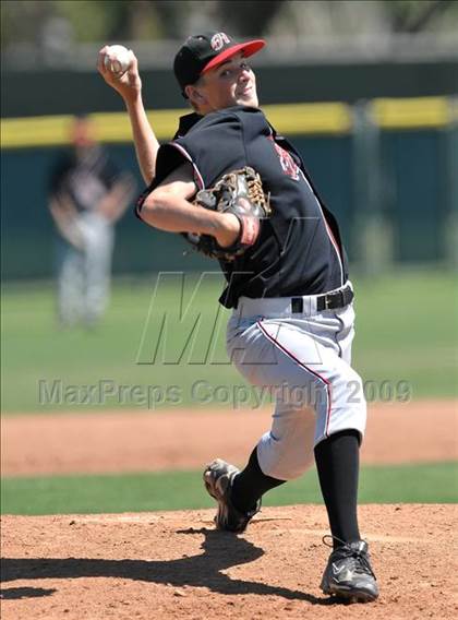 Thumbnail 3 in Murrieta Valley vs. Hart (OC Nissan Select Invitational) photogallery.