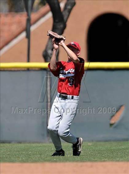 Thumbnail 3 in Murrieta Valley vs. Hart (OC Nissan Select Invitational) photogallery.
