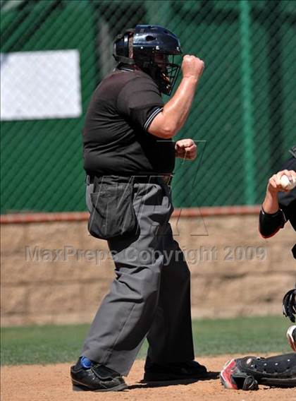 Thumbnail 3 in Murrieta Valley vs. Hart (OC Nissan Select Invitational) photogallery.