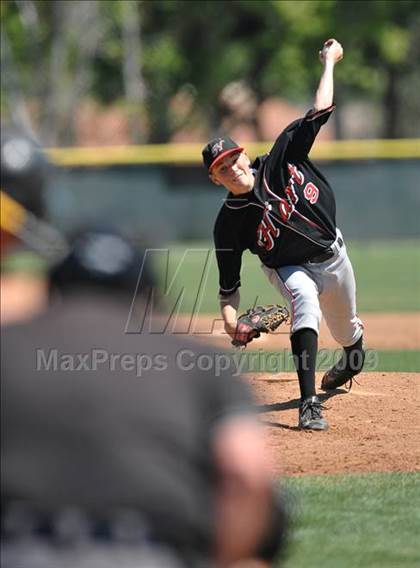 Thumbnail 1 in Murrieta Valley vs. Hart (OC Nissan Select Invitational) photogallery.