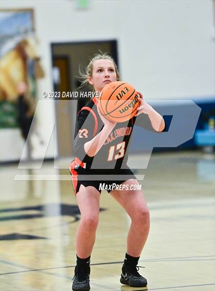 Thumbnail 3 in Lakewood vs Ralston Valley photogallery.