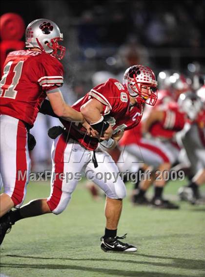 Thumbnail 2 in Simsbury @ Pomperaug (CIAC Class L Semifinal)  photogallery.