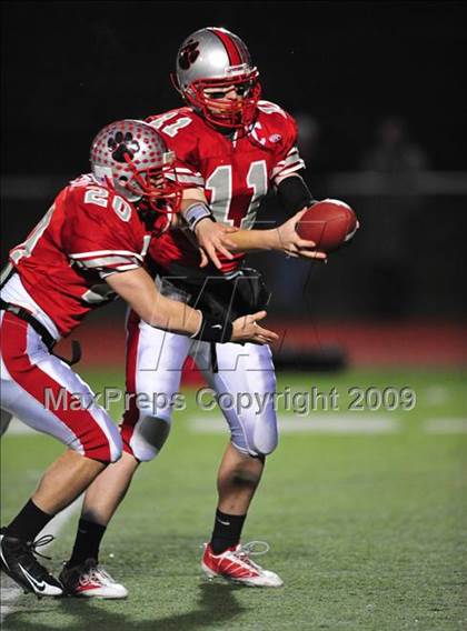 Thumbnail 2 in Simsbury @ Pomperaug (CIAC Class L Semifinal)  photogallery.