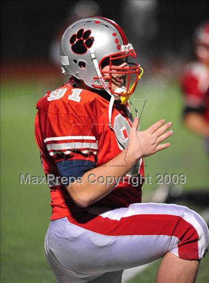 Thumbnail 1 in Simsbury @ Pomperaug (CIAC Class L Semifinal)  photogallery.