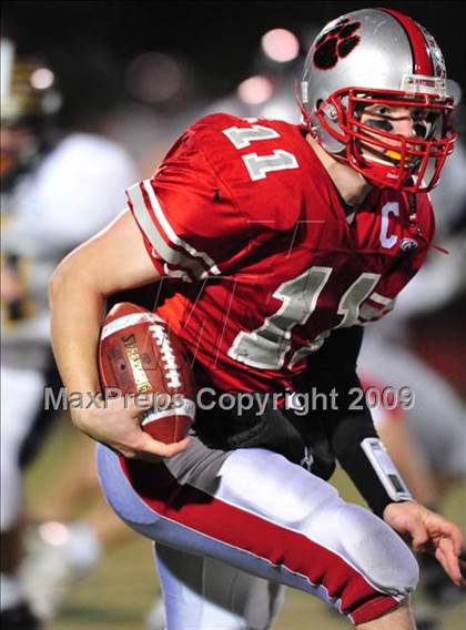 Thumbnail 1 in Simsbury @ Pomperaug (CIAC Class L Semifinal)  photogallery.