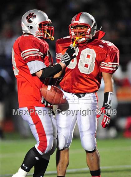 Thumbnail 2 in Simsbury @ Pomperaug (CIAC Class L Semifinal)  photogallery.
