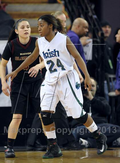 Thumbnail 3 in Alemany vs. Sacred Heart Cathedral (CIF State D3 Final) photogallery.