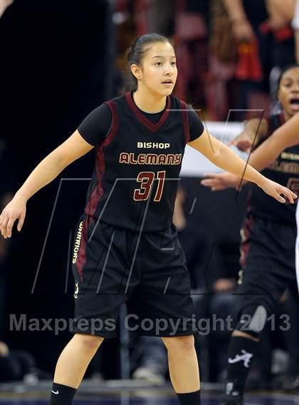 Thumbnail 3 in Alemany vs. Sacred Heart Cathedral (CIF State D3 Final) photogallery.