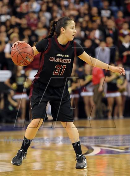Thumbnail 1 in Alemany vs. Sacred Heart Cathedral (CIF State D3 Final) photogallery.