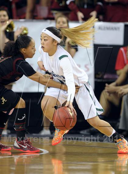 Thumbnail 2 in Alemany vs. Sacred Heart Cathedral (CIF State D3 Final) photogallery.