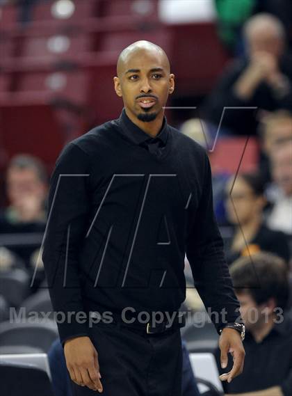 Thumbnail 1 in Alemany vs. Sacred Heart Cathedral (CIF State D3 Final) photogallery.