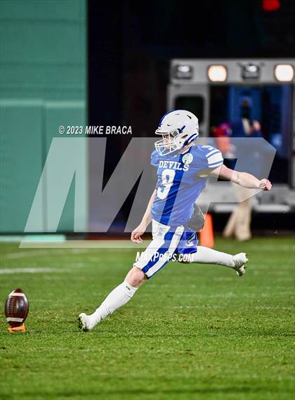 Thumbnail 3 in Leominster vs Fitchburg (High School Football at Fenway) photogallery.