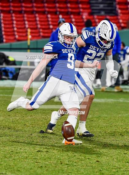 Thumbnail 2 in Leominster vs Fitchburg (High School Football at Fenway) photogallery.