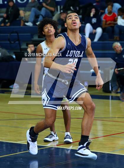 Thumbnail 1 in Loyola vs. St. John Bosco (St. John Bosco-Gahr Classic) photogallery.