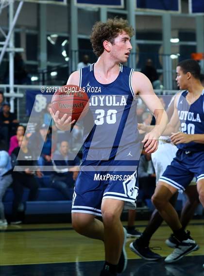 Thumbnail 2 in Loyola vs. St. John Bosco (St. John Bosco-Gahr Classic) photogallery.