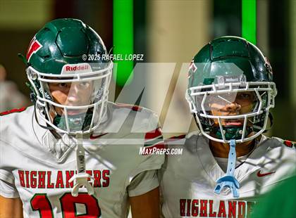 Thumbnail 1 in Klein Collins vs. The Woodlands (UIL 6A D1 Football Area) photogallery.