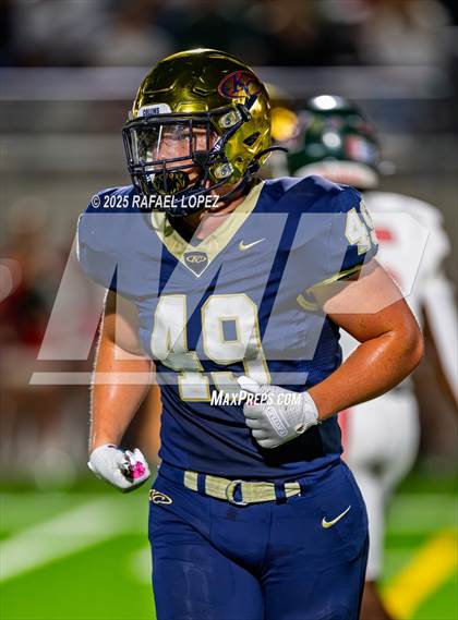 Thumbnail 3 in Klein Collins vs. The Woodlands (UIL 6A D1 Football Area) photogallery.