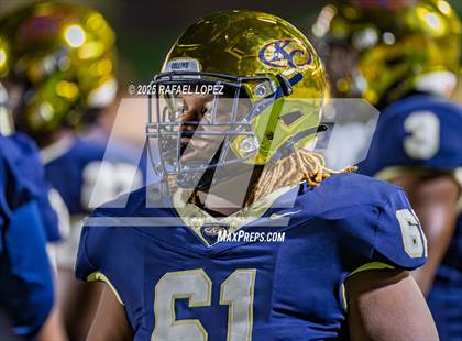 Thumbnail 2 in Klein Collins vs. The Woodlands (UIL 6A D1 Football Area) photogallery.