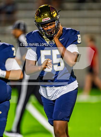 Thumbnail 1 in Klein Collins vs. The Woodlands (UIL 6A D1 Football Area) photogallery.