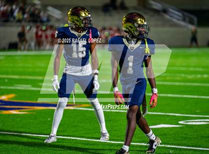 Thumbnail 1 in Klein Collins vs. The Woodlands (UIL 6A D1 Football Area) photogallery.