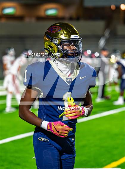 Thumbnail 1 in Klein Collins vs. The Woodlands (UIL 6A D1 Football Area) photogallery.