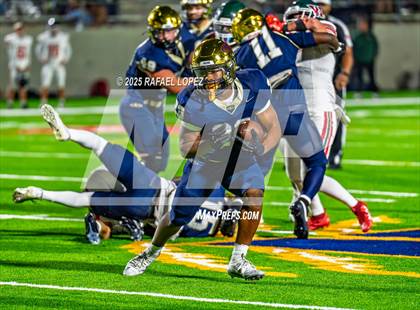 Thumbnail 1 in Klein Collins vs. The Woodlands (UIL 6A D1 Football Area) photogallery.