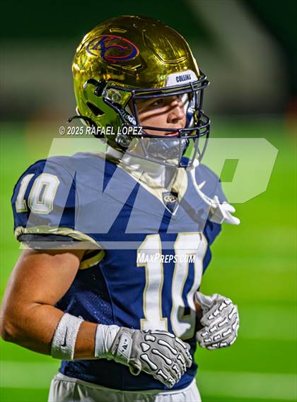 Thumbnail 1 in Klein Collins vs. The Woodlands (UIL 6A D1 Football Area) photogallery.