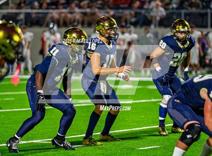 Thumbnail 1 in Klein Collins vs. The Woodlands (UIL 6A D1 Football Area) photogallery.