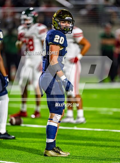 Thumbnail 2 in Klein Collins vs. The Woodlands (UIL 6A D1 Football Area) photogallery.