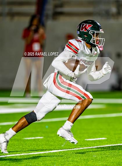 Thumbnail 1 in Klein Collins vs. The Woodlands (UIL 6A D1 Football Area) photogallery.