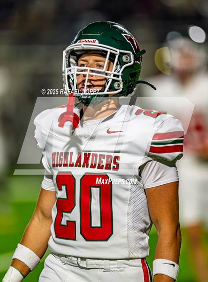 Thumbnail 2 in Klein Collins vs. The Woodlands (UIL 6A D1 Football Area) photogallery.