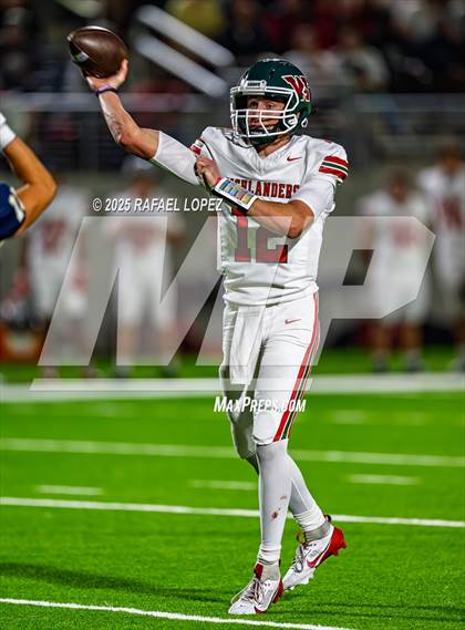 Thumbnail 2 in Klein Collins vs. The Woodlands (UIL 6A D1 Football Area) photogallery.